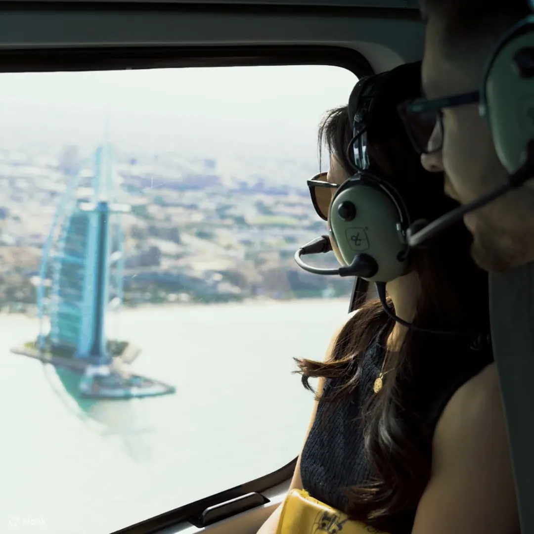 Dubai Skyline Helicopter Adventure Tour 5